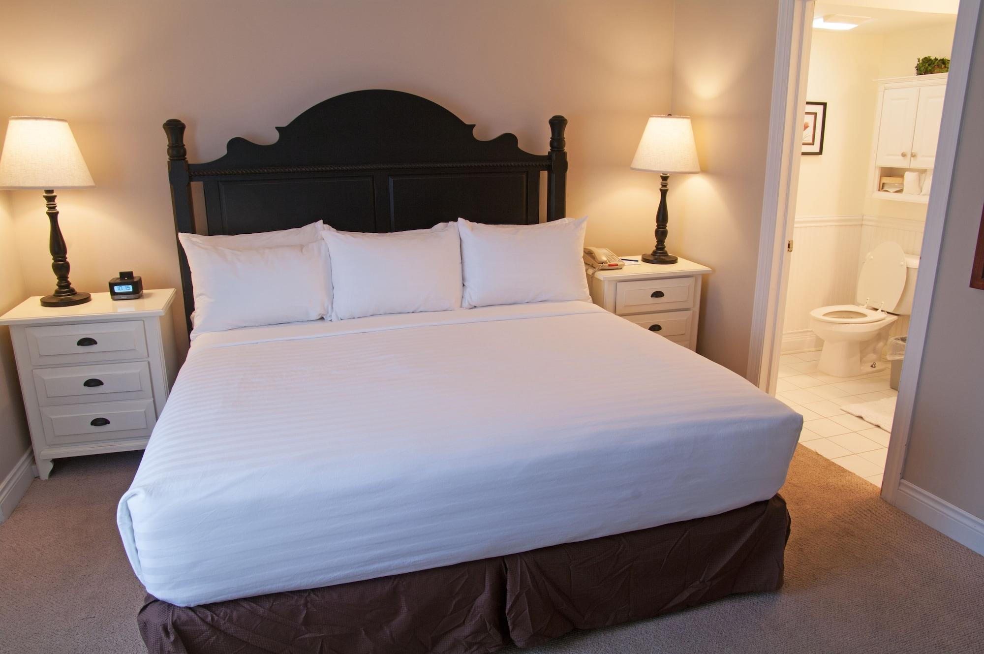 Charlevoix Inn & Suites Surestay Collection By Best Western Exterior foto